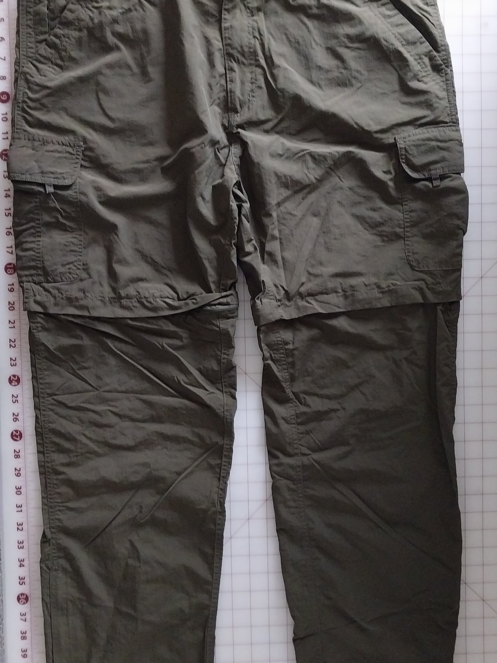 Great Northwest Clothing Company Olive Green Convertible Cargo Pants